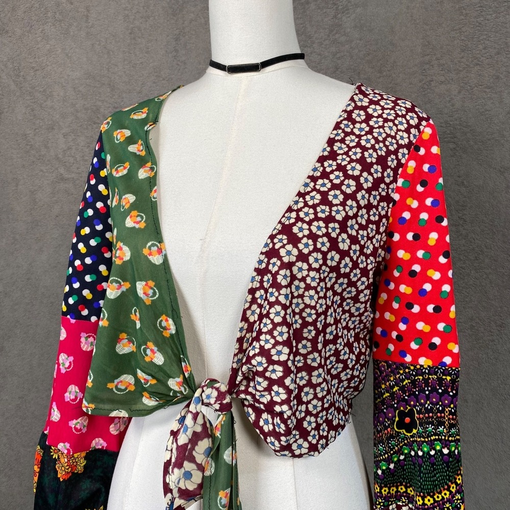 Vintage 70s Sundays‎ Child Patchwork Boho Cropped Tie Front Top Size 11 L Hippie - Picture 2 of 10